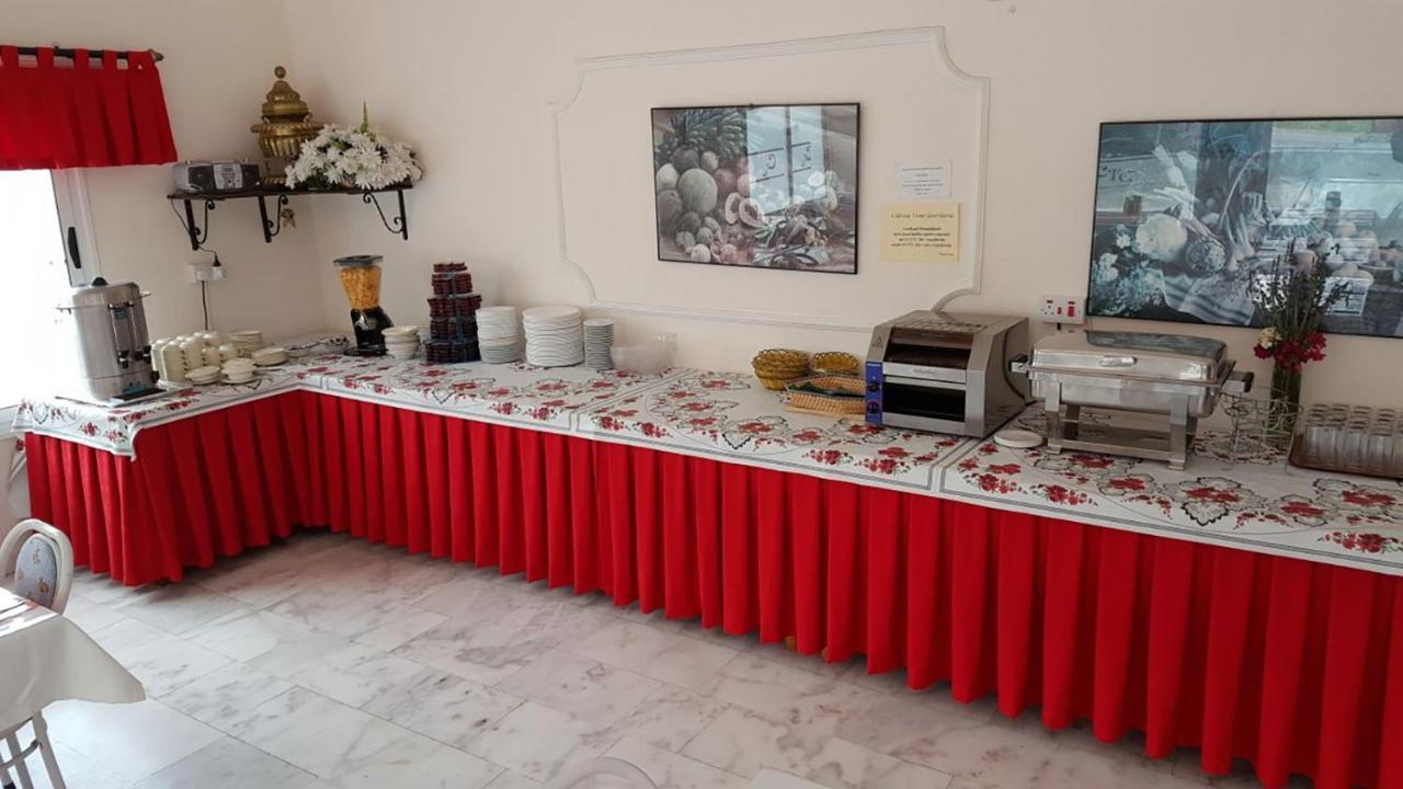 Citrus Tree Gardens Hotel Karavas  Ngoại thất bức ảnh